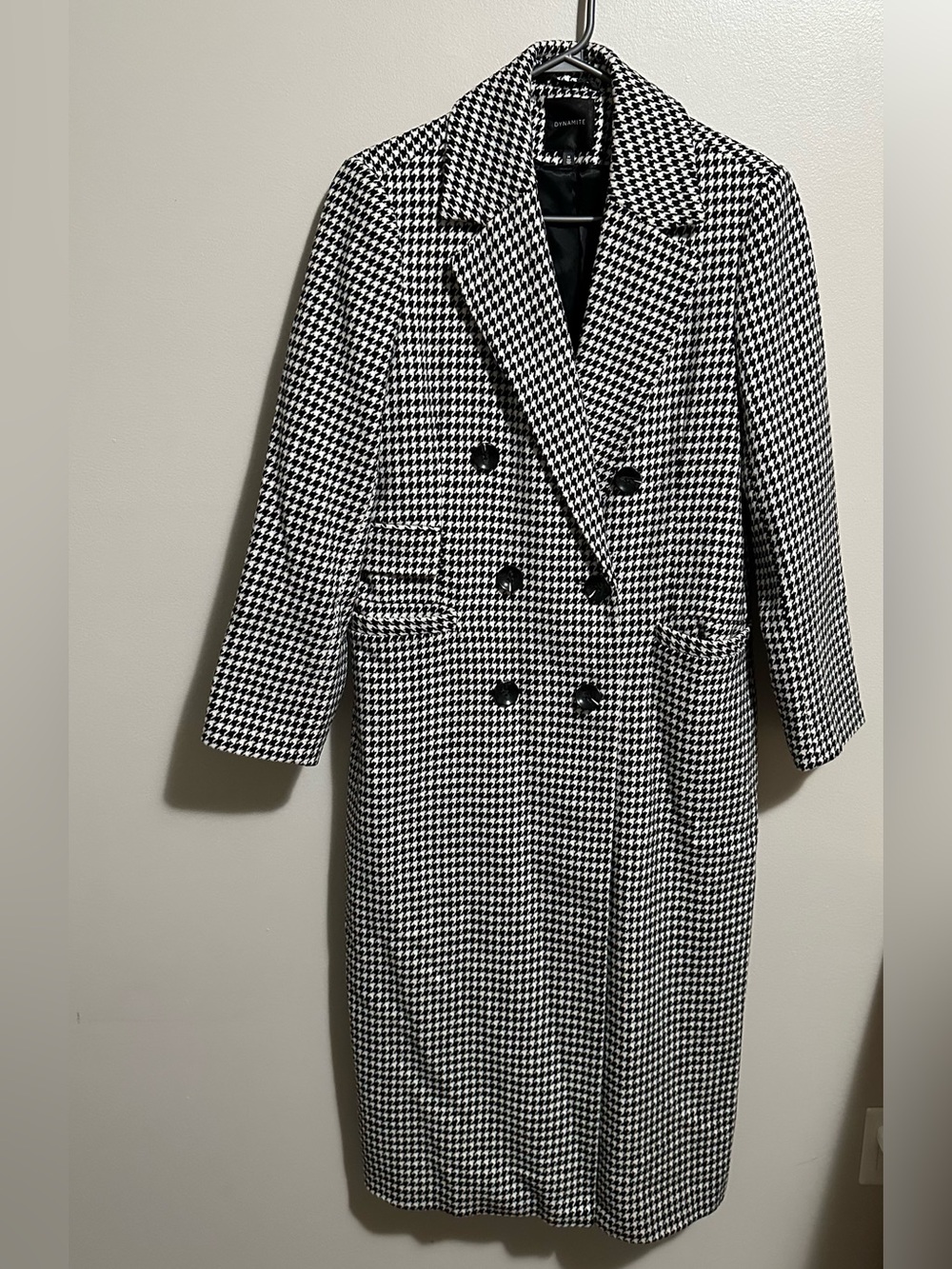 Dynamite Black and White Houndstooth Double-Breasted Trench Coat